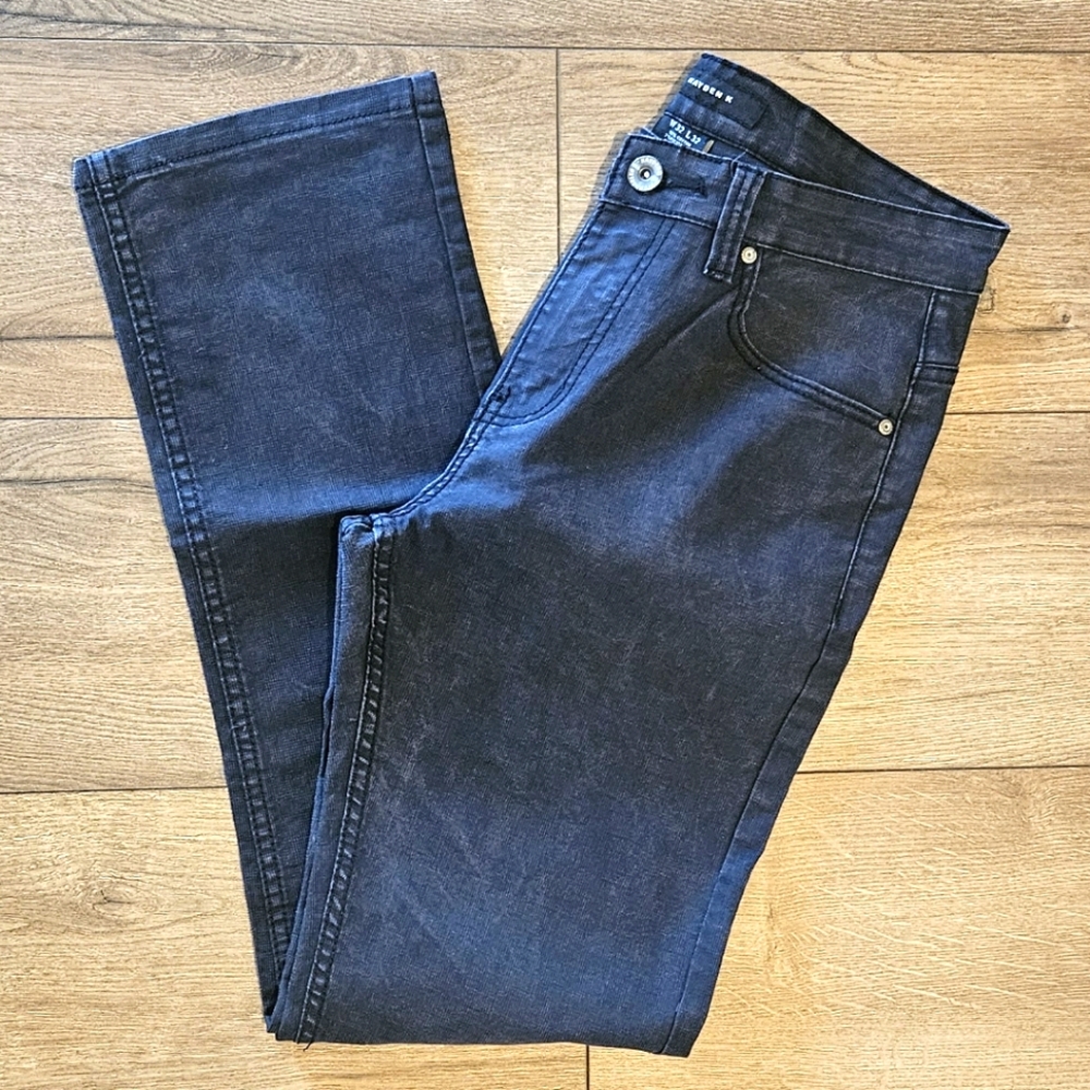 Barely Worn - KAYDEN K DENIM - Straight Leg 5 Pocket Jeans - Size 32x32